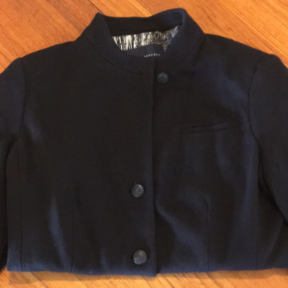 Collarless black blazer